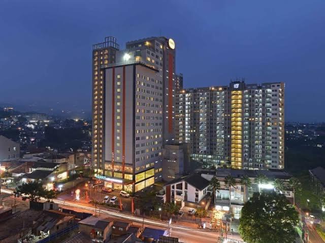 Apartemen Ciumbuleuit 2 Bandung Buitenkant foto